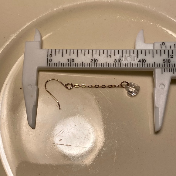 💛 Beautiful 10 k yellow gold and laser cut faceted CZ heart single earring. - Picture 12 of 12